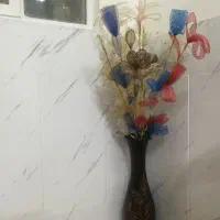 گل و گلدان