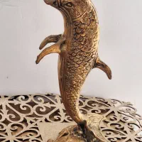 دلفین برنجی