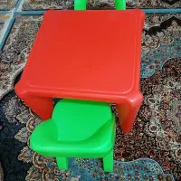 میز و صندلی کودک