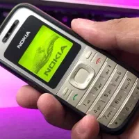 یک عدد گوشی نوکیا