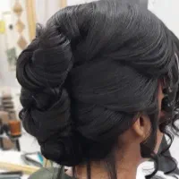 میکاپ و شنیون با قیمت مناسب