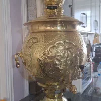 سماور برنزی دستکوب ۵۰ لیتری با قوری