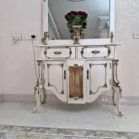 آینه و کنسول