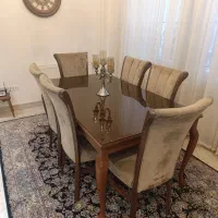 میز ناهار خوری ۶ نفره تمیز و سالم