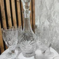 تنگ و گیلاس خوری.شکلات خوری