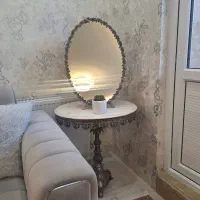اینه با پایه