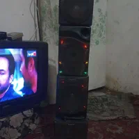 اسپیکر دست ساز حدود یک متر