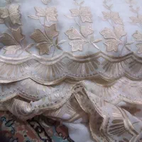 دوعدد پرده حریر گلدار  خیلی تمیز درحد نو .