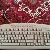 سیم کیس و کیبور