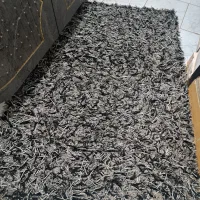 فرش پرز بلند کامل سالم و بسیار شیک