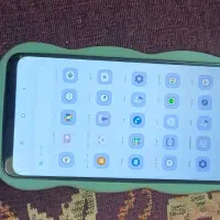 گوشی پوکوc40