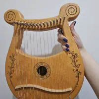 ساز چنگ رومی