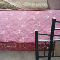 تخت فلزی تک نفره با تشک