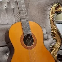 گیتار یاماها c70