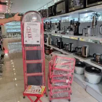 نردبان ۴پله فلزی کار آسان تاشو