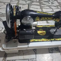 چرخ خیاطی ژانومه