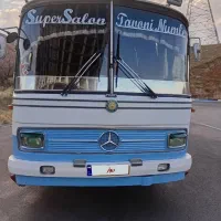 اتوبوس۳۰۲