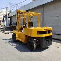 لیفتراک کوماتسو 5 تن خط پنج دکل بلند در حد