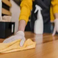 نظافتچی نیاز دارم