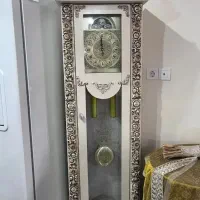 ساعت ایستاده سلطنتی منبتکاری شده شیک و سالم