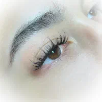 زیبایی طبیعی چشمات رو به رخ بکش