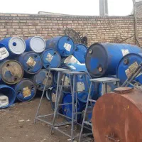 بشکه پلاستیگی اهنی