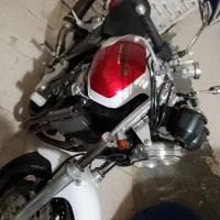 سی بی 1000