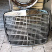 جلو پنجره و قالپاق و شیشه جلو و چراغ عقب بنز۲۲۰