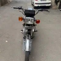 هندا ۱۲۵ نیرو‌موتور تمیز و سالم کاربرات مدل ۹۵