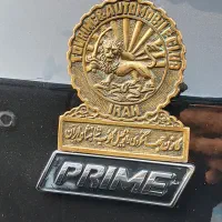 ارم جلو پنجره اصلی