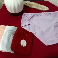 لباس زیر شیک