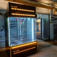یخچال و فریزر ایستاده دو طرف نما