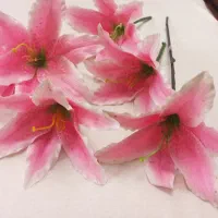 گل مصنوعی صورتی خارجی