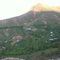 زمین ۱۲۰۰ متری جاده چالوس