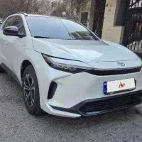 تویوتا bz4x max فول کاور