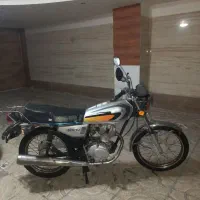 موتور سیکلت هوندا ۱۲۵ مزایده ای مدارک دار