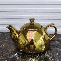 دو عدد قوری