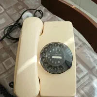 تلفن قدیمی نوستالژی