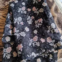 یک عددچادر دوخته شده.