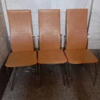 صندلی پایه استیل