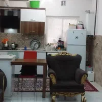 واحدپایین-باپارکینگ-جانبازان-کوچه-مرداد