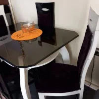 میز نهارخوری ۴ نفره