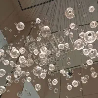 طراحی لایتینگ لوستر ریزشی مدرن دوبلکسی