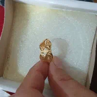 دو انگشتر زیبا   وزنشون ۲.۹۷۰گرم و ۱۴۳۰