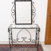میز و قاب اینه فرفورژه