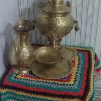 سماور برنجی و پاسماوری چوبی