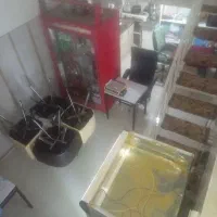 تهیه انواع غذا .آشپزخانه .نان وکباب