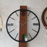 ساعت چوبی شرکتی