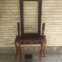 آیینه کنسول، میز آرایش، کمد