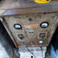 دستگاه شارژ باتری